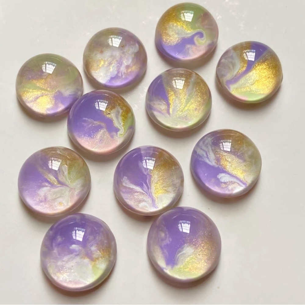 LIU LI Glass Cabochon Flatback 12mm: The INDONESIAN Purple (20pcs)